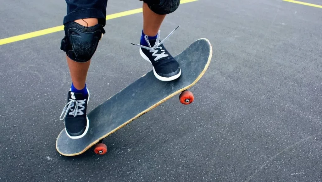 3 Secrets to Select the Best Longboard Knee Pads to Avoid Knee Damage